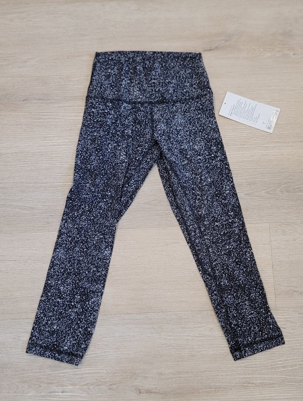 New Lululemon Align Crop 21" Size 4 Diffuse Starlight Black DFSB